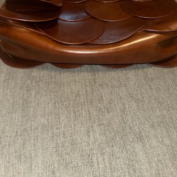 Gucci fish scale brown leather purse - Picture 5 of 9